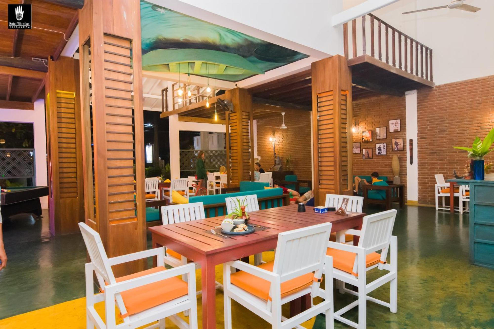 Hotel Vibration Hikkaduwa Exterior foto