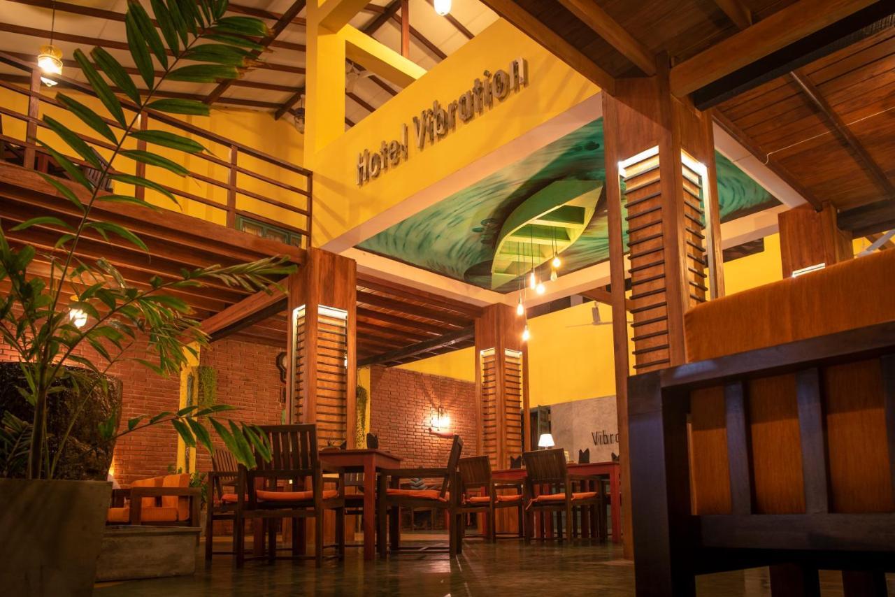 Hotel Vibration Hikkaduwa Exterior foto