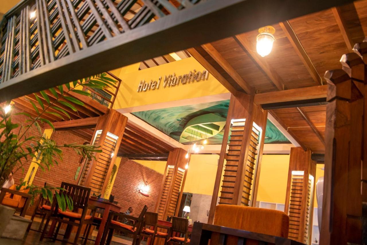 Hotel Vibration Hikkaduwa Exterior foto