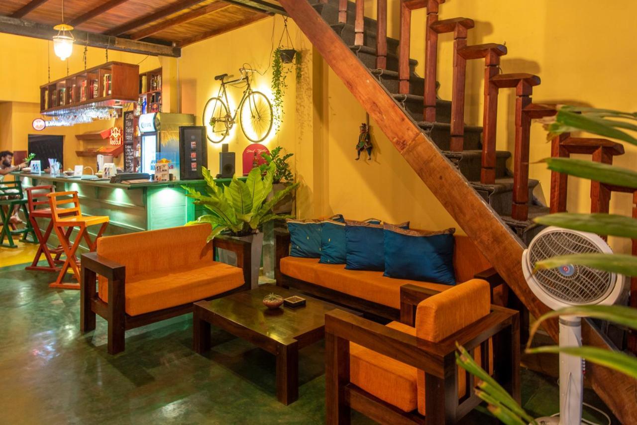 Hotel Vibration Hikkaduwa Exterior foto